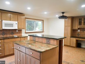 114 Nursery Avenue, Levittown PA 19057