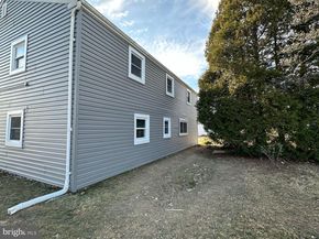 114 Nursery Avenue, Levittown PA 19057