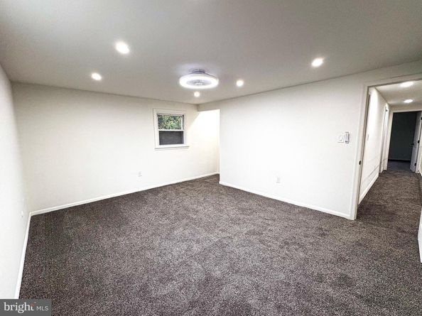 114 Nursery Avenue, Levittown PA 19057