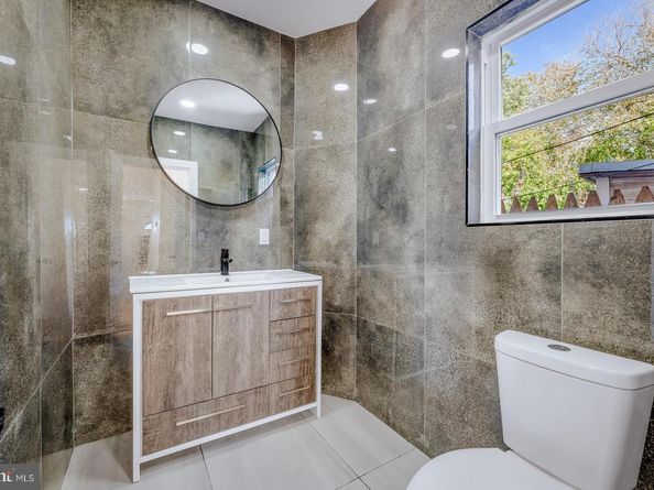 5736 Harbison Avenue, Philadelphia PA 19135