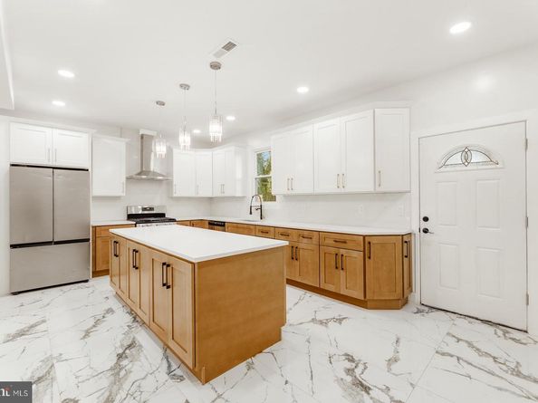 5736 Harbison Avenue, Philadelphia PA 19135