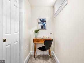 516 4TH Street NE 101, Washington DC 20002