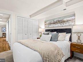 516 4TH Street NE 101, Washington DC 20002