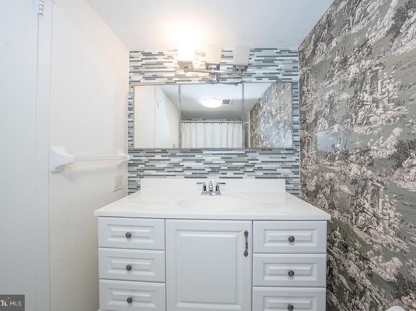 20 Conshohocken State Road 203, Bala Cynwyd PA 19004