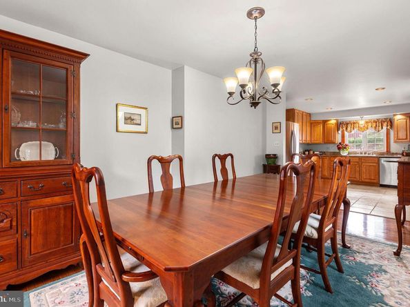 148 Byberry Road, Hatboro PA 19040