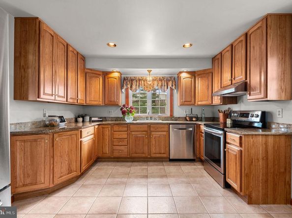 148 Byberry Road, Hatboro PA 19040