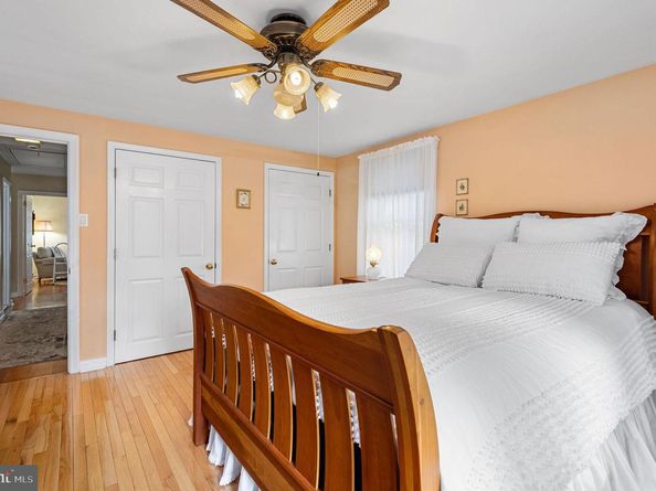 148 Byberry Road, Hatboro PA 19040