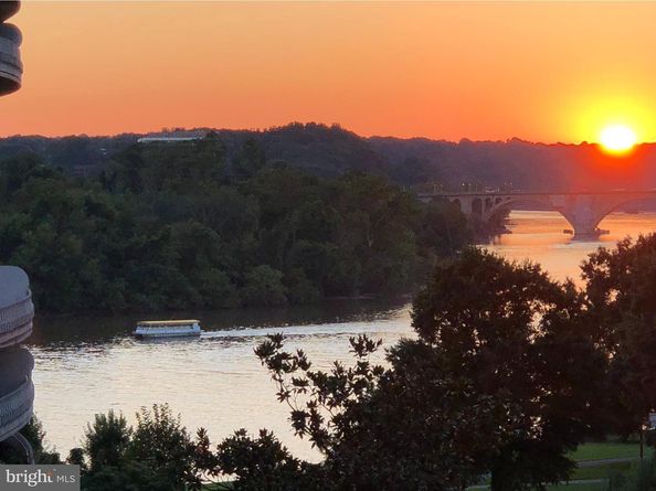 2500 Virginia Ave NW 715, Washington DC 20037