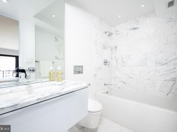 2500 Virginia Ave NW 715, Washington DC 20037