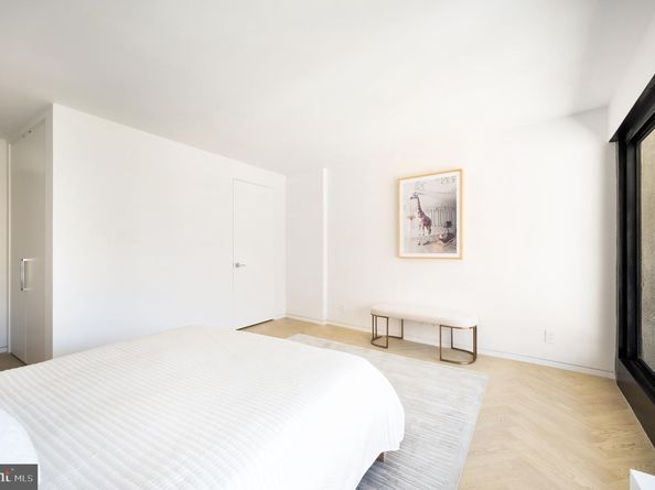 2500 Virginia Ave NW 715, Washington DC 20037