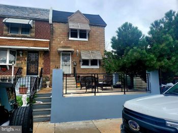 1037 E Luzerne Street