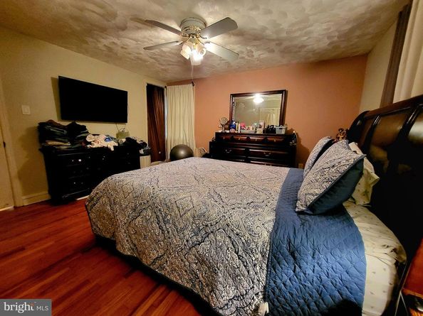1037 E Luzerne Street, Philadelphia PA 19124