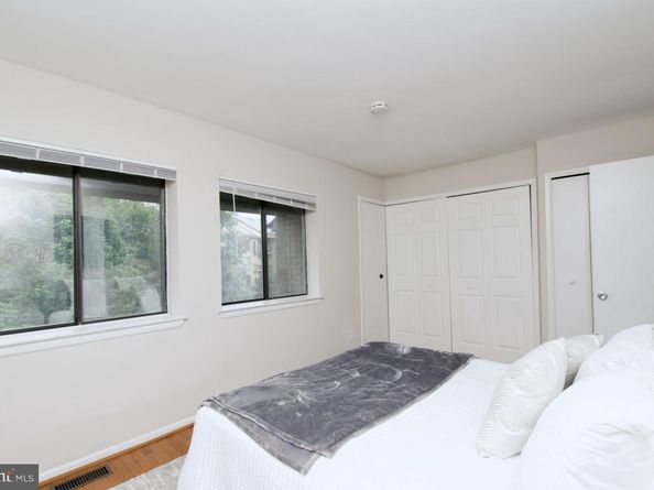 3081 Hawthorne Drive NE 3081, Washington DC 20017