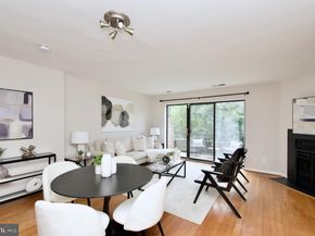 3081 Hawthorne Drive NE 3081, Washington DC 20017