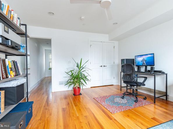 2627 Latona Street, Philadelphia PA 19146