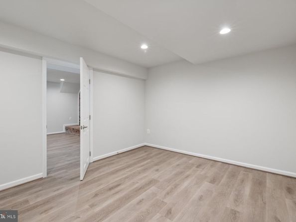 9368 Tovito Drive, Fairfax VA 22031