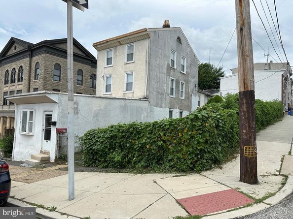 244 Hermitage Street, Philadelphia PA 19127