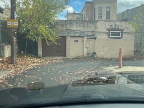 N 6TH Street, Philadelphia PA 19133