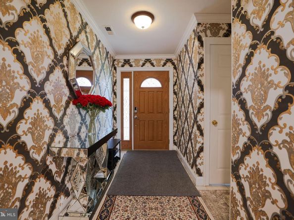 103 Garrison Court, Langhorne PA 19047
