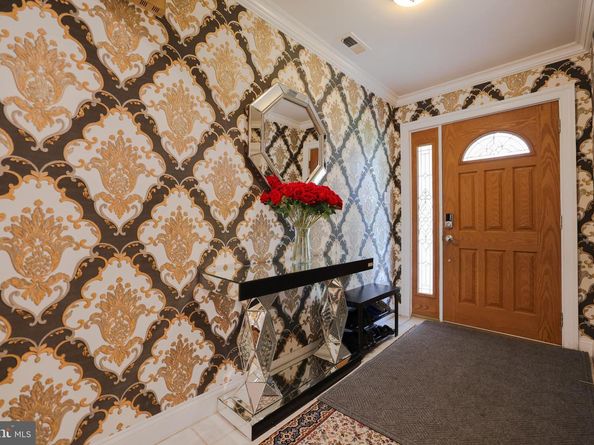 103 Garrison Court, Langhorne PA 19047