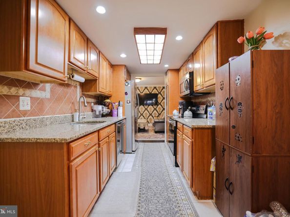 103 Garrison Court, Langhorne PA 19047