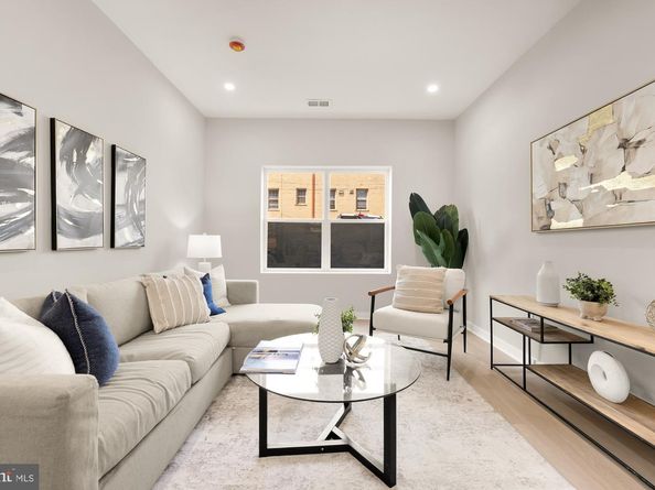 2610 41st Street NW 2, Washington DC 20007