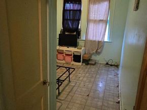 786 Smylie Road, Philadelphia PA 19124