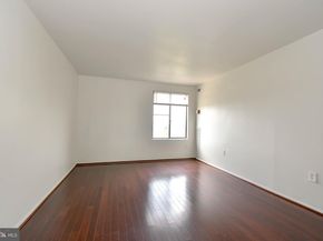 6300 Stevenson Avenue 1224, Alexandria VA 22304