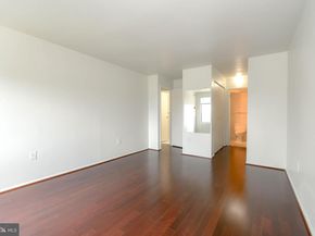 6300 Stevenson Avenue 1224, Alexandria VA 22304