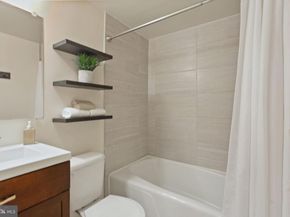 2501 Calvert Street NW 802, Washington DC 20008