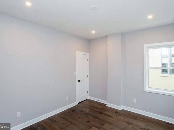 327 Wood Street, Bristol PA 19007