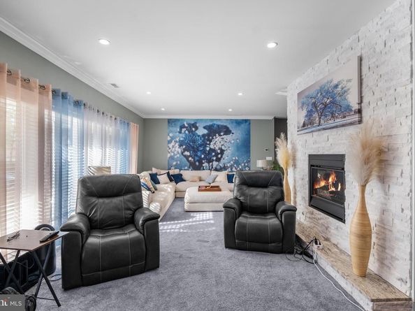 3505 Heaton Road, Huntingdon Valley PA 19006
