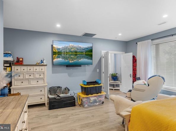 3505 Heaton Road, Huntingdon Valley PA 19006