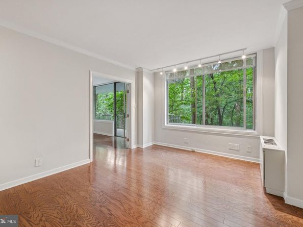 4100 Cathedral Avenue NW 406, Washington DC 20016