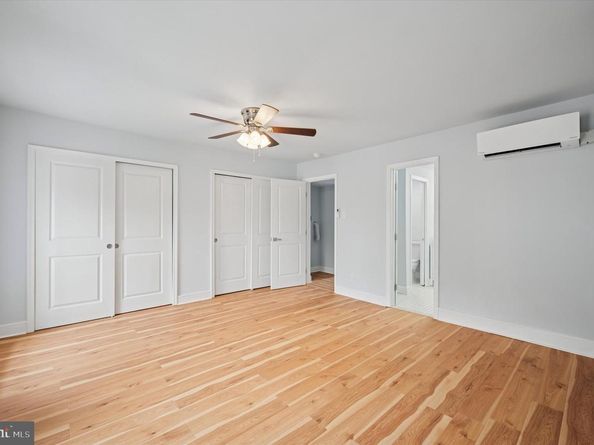151 Jamestown Avenue, Philadelphia PA 19127