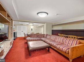 950 25TH NW 1011N, Washington DC 20037