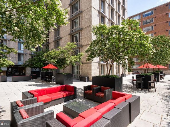 950 25TH NW 1011N, Washington DC 20037
