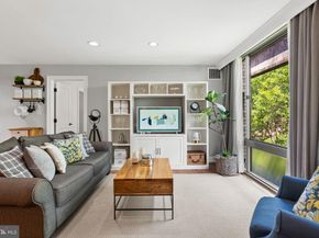 950 25TH NW 1011N, Washington DC 20037