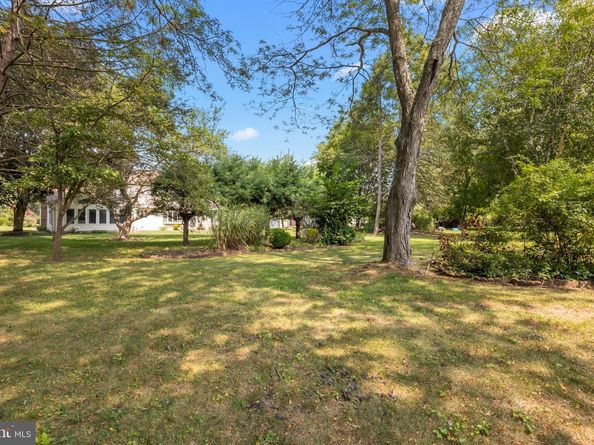 358 Richard Road, Yardley PA 19067