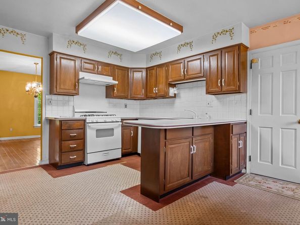 358 Richard Road, Yardley PA 19067