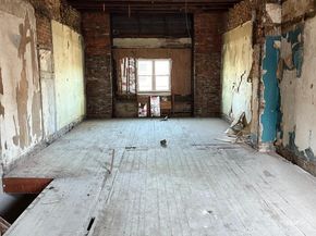 1905 S 5TH Street, Philadelphia PA 19148