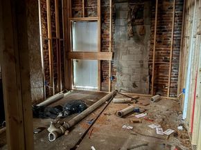 1905 S 5TH Street, Philadelphia PA 19148