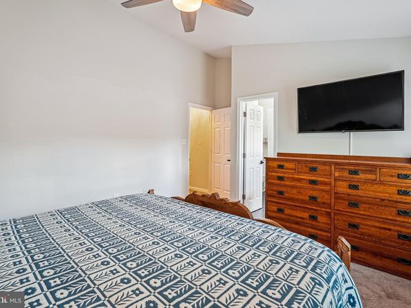 47371 Sunrise Terrace, Sterling VA 20165