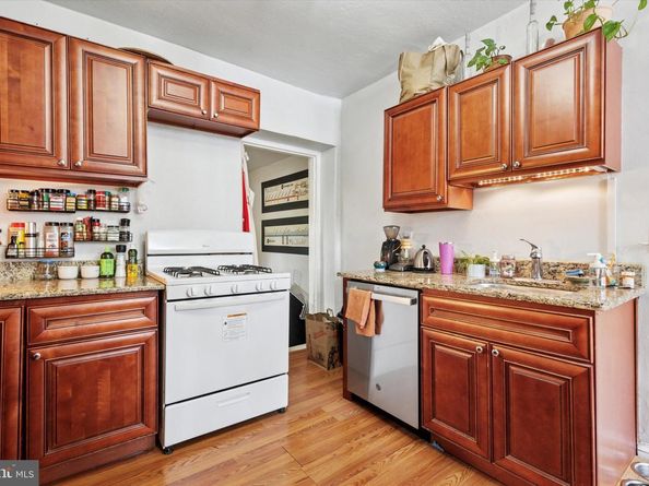 3915 Brandywine Street, Philadelphia PA 19104
