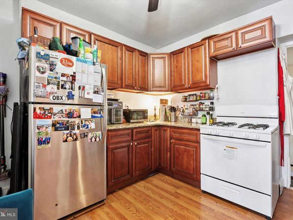 3915 Brandywine Street, Philadelphia PA 19104