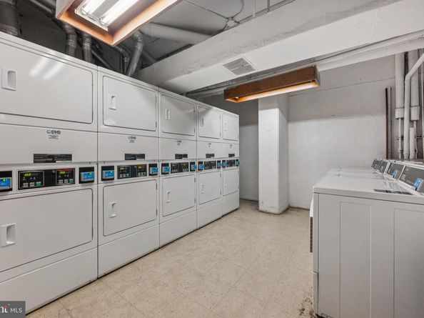 1545 18TH Street NW 403, Washington DC 20036