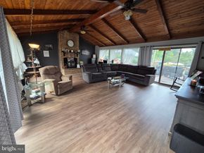 1029 S Ironwood Road, Sterling VA 20164