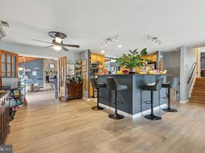 1029 S Ironwood Road, Sterling VA 20164