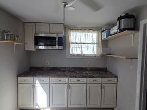1029 S Ironwood Road, Sterling VA 20164