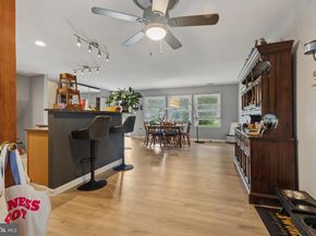 1029 S Ironwood Road, Sterling VA 20164